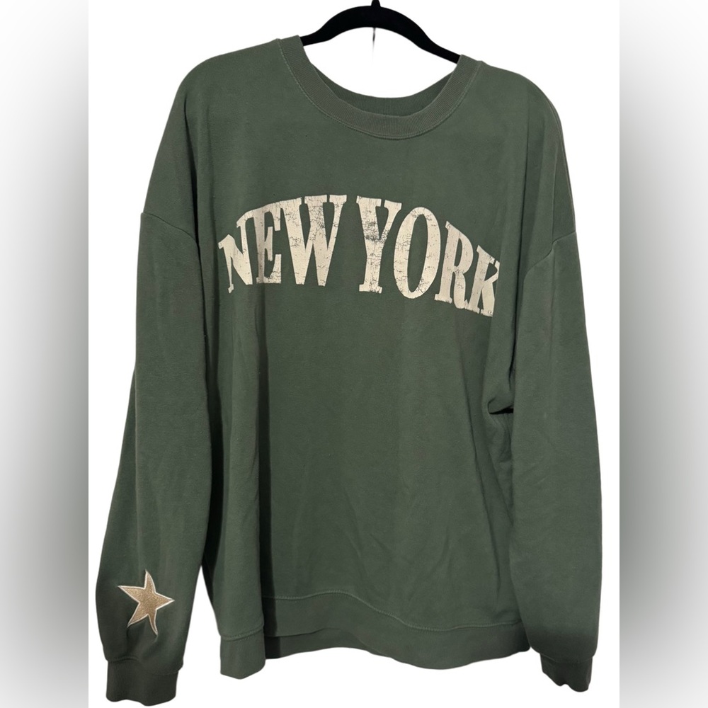 New York women’s crewneck